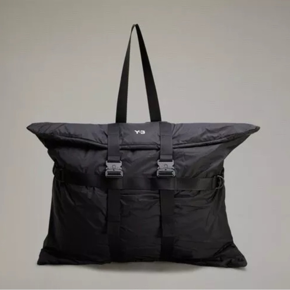 Y-3 Black Duffel Bag with Modern Design and Durability